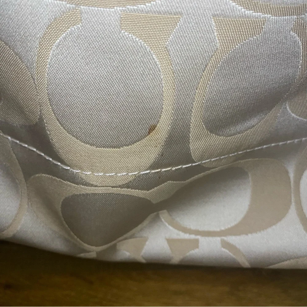 COACH POPPY SIGNATURE SATEEN GLAM TOTE